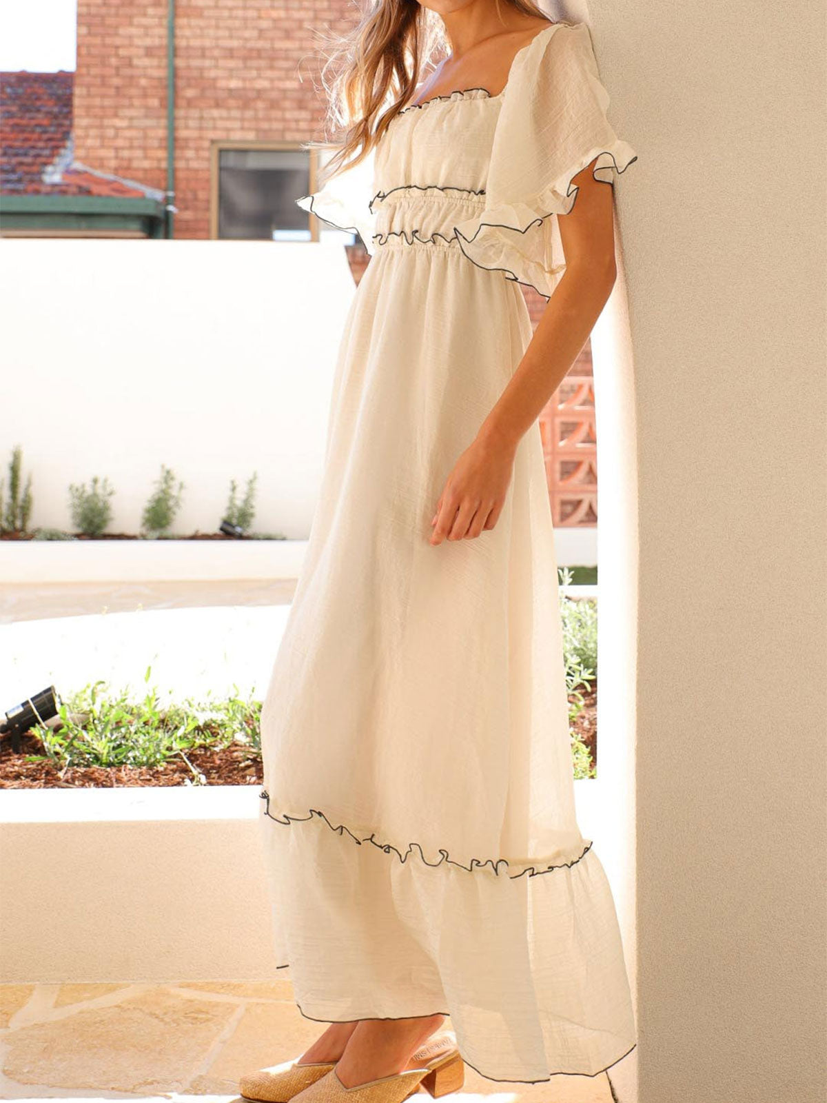Dreamy Square Neck Contrast Trim Ruffle Resort Puff Sleeve Midi Dress